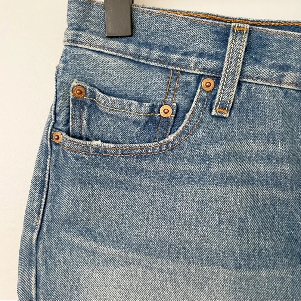 Levi’s 501 jean shorts 27 - Picture 3 of 6